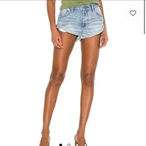 One Teaspoon Denim shorts